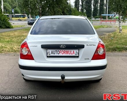 Білий Хендай Елантра, об'ємом двигуна 1.6 л та пробігом 283 тис. км за 2790 $, фото 4 на Automoto.ua