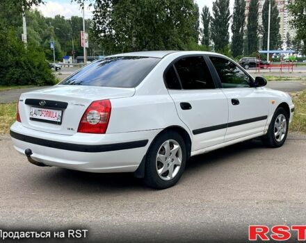 Білий Хендай Елантра, об'ємом двигуна 1.6 л та пробігом 283 тис. км за 2790 $, фото 5 на Automoto.ua