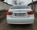Белый Хендай Элантра, объемом двигателя 1.6 л и пробегом 180 тыс. км за 5700 $, фото 4 на Automoto.ua