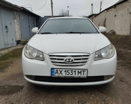 Белый Хендай Элантра, объемом двигателя 1.6 л и пробегом 180 тыс. км за 5700 $, фото 7 на Automoto.ua