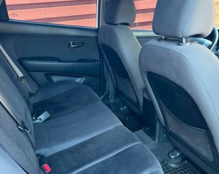 Білий Хендай Елантра, об'ємом двигуна 1.6 л та пробігом 120 тис. км за 9999 $, фото 11 на Automoto.ua
