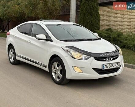 Білий Хендай Елантра, об'ємом двигуна 1.59 л та пробігом 187 тис. км за 7800 $, фото 1 на Automoto.ua