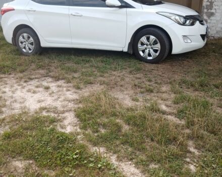 Белый Хендай Элантра, объемом двигателя 1.6 л и пробегом 97 тыс. км за 8450 $, фото 1 на Automoto.ua