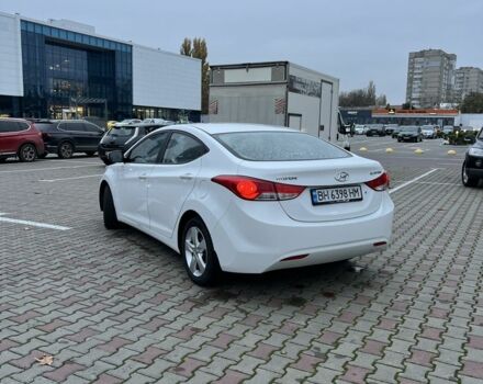 Білий Хендай Елантра, об'ємом двигуна 1.6 л та пробігом 141 тис. км за 8300 $, фото 4 на Automoto.ua