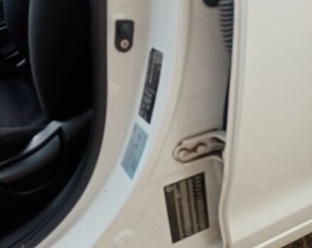 Белый Хендай Элантра, объемом двигателя 1.6 л и пробегом 97 тыс. км за 8450 $, фото 6 на Automoto.ua