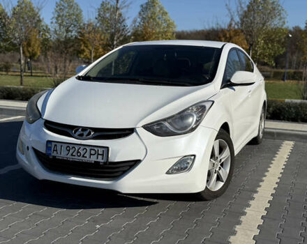 Белый Хендай Элантра, объемом двигателя 1.8 л и пробегом 255 тыс. км за 8400 $, фото 2 на Automoto.ua