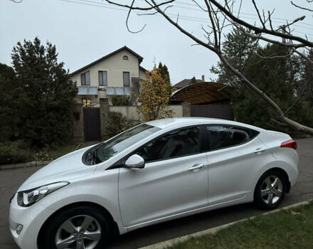 Белый Хендай Элантра, объемом двигателя 1.59 л и пробегом 66 тыс. км за 13000 $, фото 9 на Automoto.ua