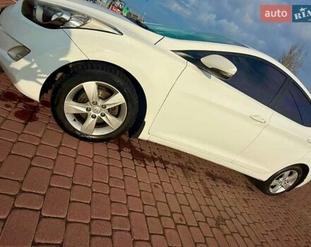 Білий Хендай Елантра, об'ємом двигуна 1.8 л та пробігом 241 тис. км за 6600 $, фото 1 на Automoto.ua