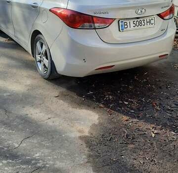 Хендай Элантра 2012 в Виннице на Automoto.ua Белый Хендай Элантра, объемом двигателя 1.8 л и пробегом 128 тыс. км за 8200 $, фото 14 на Automoto.ua