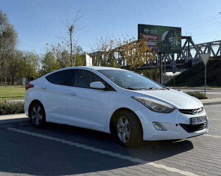 Белый Хендай Элантра, объемом двигателя 1.8 л и пробегом 255 тыс. км за 8400 $, фото 4 на Automoto.ua