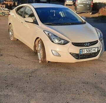 Хендай Элантра 2012 в Виннице на Automoto.ua Белый Хендай Элантра, объемом двигателя 1.8 л и пробегом 128 тыс. км за 8200 $, фото 5 на Automoto.ua