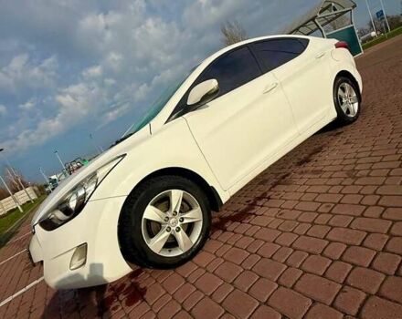 Білий Хендай Елантра, об'ємом двигуна 1.8 л та пробігом 241 тис. км за 6600 $, фото 2 на Automoto.ua