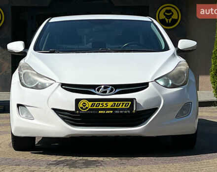 Белый Хендай Элантра, объемом двигателя 1.6 л и пробегом 201 тыс. км за 7300 $, фото 1 на Automoto.ua