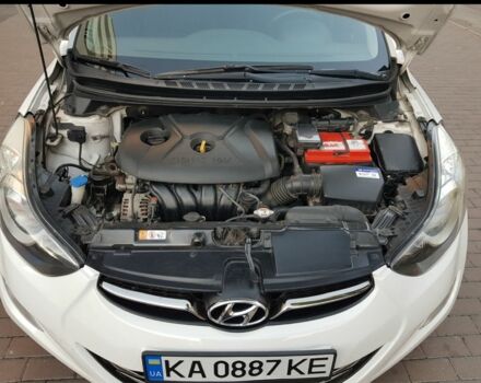 Белый Хендай Элантра, объемом двигателя 1.8 л и пробегом 130 тыс. км за 10000 $, фото 10 на Automoto.ua