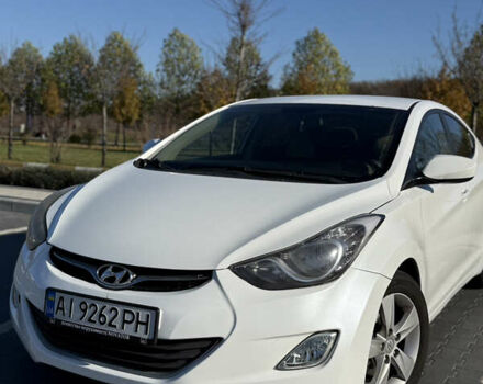 Белый Хендай Элантра, объемом двигателя 1.8 л и пробегом 255 тыс. км за 8400 $, фото 6 на Automoto.ua