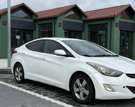 Білий Хендай Елантра, об'ємом двигуна 1.8 л та пробігом 252 тис. км за 7200 $, фото 2 на Automoto.ua