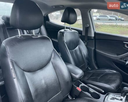 Білий Хендай Елантра, об'ємом двигуна 1.8 л та пробігом 143 тис. км за 8600 $, фото 22 на Automoto.ua