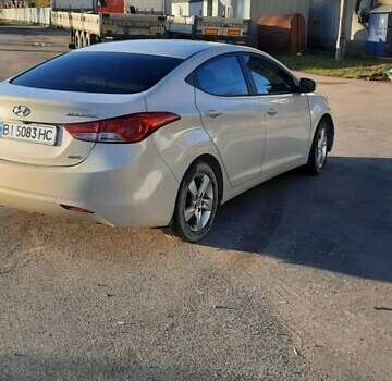 Хендай Элантра 2012 в Виннице на Automoto.ua Белый Хендай Элантра, объемом двигателя 1.8 л и пробегом 128 тыс. км за 8200 $, фото 11 на Automoto.ua