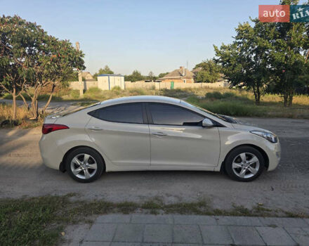 Білий Хендай Елантра, об'ємом двигуна 1.8 л та пробігом 92 тис. км за 11300 $, фото 1 на Automoto.ua