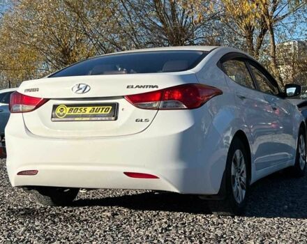 Білий Хендай Елантра, об'ємом двигуна 1.6 л та пробігом 201 тис. км за 7300 $, фото 5 на Automoto.ua