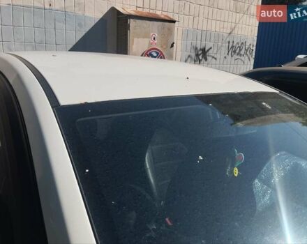 Белый Хендай Элантра, объемом двигателя 1.8 л и пробегом 360 тыс. км за 6000 $, фото 12 на Automoto.ua