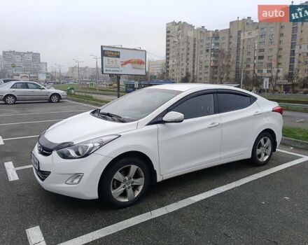 Белый Хендай Элантра, объемом двигателя 1.8 л и пробегом 125 тыс. км за 9199 $, фото 9 на Automoto.ua