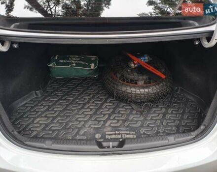 Белый Хендай Элантра, объемом двигателя 1.59 л и пробегом 113 тыс. км за 10300 $, фото 15 на Automoto.ua