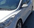 Білий Хендай Елантра, об'ємом двигуна 1.8 л та пробігом 215 тис. км за 9500 $, фото 1 на Automoto.ua