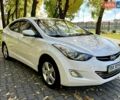 Белый Хендай Элантра, объемом двигателя 1.8 л и пробегом 100 тыс. км за 9999 $, фото 1 на Automoto.ua