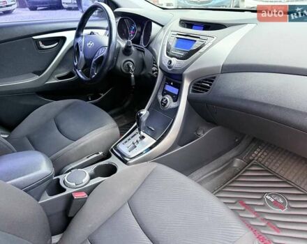 Білий Хендай Елантра, об'ємом двигуна 1.8 л та пробігом 93 тис. км за 12200 $, фото 20 на Automoto.ua