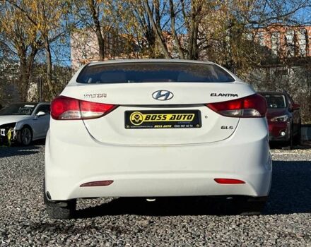 Білий Хендай Елантра, об'ємом двигуна 1.6 л та пробігом 201 тис. км за 7300 $, фото 4 на Automoto.ua