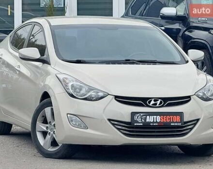 Білий Хендай Елантра, об'ємом двигуна 1.8 л та пробігом 93 тис. км за 12200 $, фото 5 на Automoto.ua