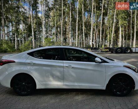 Білий Хендай Елантра, об'ємом двигуна 1.8 л та пробігом 252 тис. км за 9500 $, фото 4 на Automoto.ua