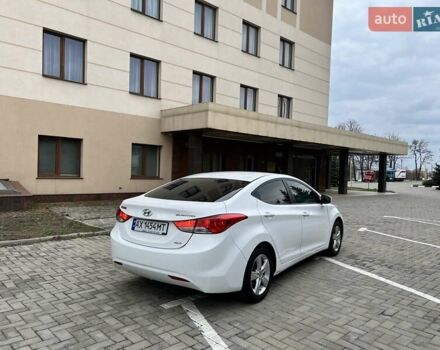 Белый Хендай Элантра, объемом двигателя 1.8 л и пробегом 229 тыс. км за 8900 $, фото 8 на Automoto.ua