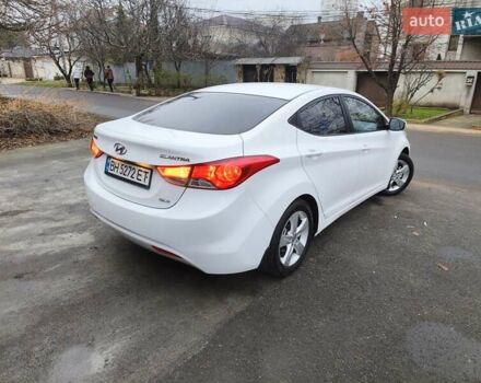 Белый Хендай Элантра, объемом двигателя 1.8 л и пробегом 187 тыс. км за 7700 $, фото 25 на Automoto.ua