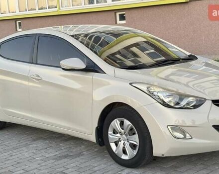 Білий Хендай Елантра, об'ємом двигуна 1.59 л та пробігом 94 тис. км за 9000 $, фото 8 на Automoto.ua