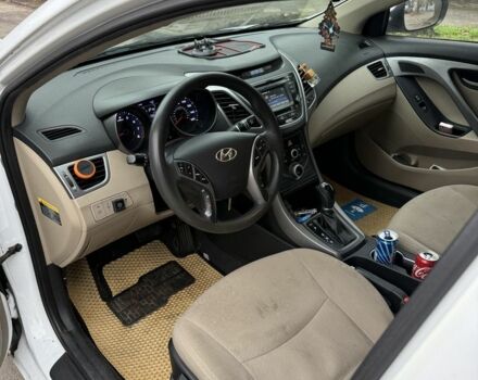 Белый Хендай Элантра, объемом двигателя 1.8 л и пробегом 181 тыс. км за 6873 $, фото 10 на Automoto.ua