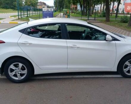 Белый Хендай Элантра, объемом двигателя 1.8 л и пробегом 190 тыс. км за 8500 $, фото 1 на Automoto.ua