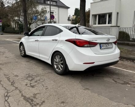 Белый Хендай Элантра, объемом двигателя 1.8 л и пробегом 181 тыс. км за 6873 $, фото 4 на Automoto.ua