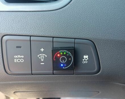 Белый Хендай Элантра, объемом двигателя 1.8 л и пробегом 175 тыс. км за 8700 $, фото 8 на Automoto.ua