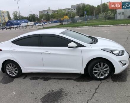 Белый Хендай Элантра, объемом двигателя 1.8 л и пробегом 156 тыс. км за 10300 $, фото 7 на Automoto.ua