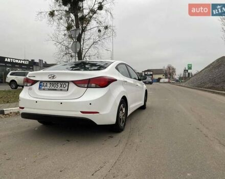 Білий Хендай Елантра, об'ємом двигуна 1.8 л та пробігом 130 тис. км за 8000 $, фото 1 на Automoto.ua