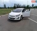 Белый Хендай Элантра, объемом двигателя 1.59 л и пробегом 240 тыс. км за 8000 $, фото 1 на Automoto.ua