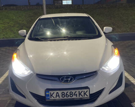 Белый Хендай Элантра, объемом двигателя 1.8 л и пробегом 163 тыс. км за 10500 $, фото 8 на Automoto.ua
