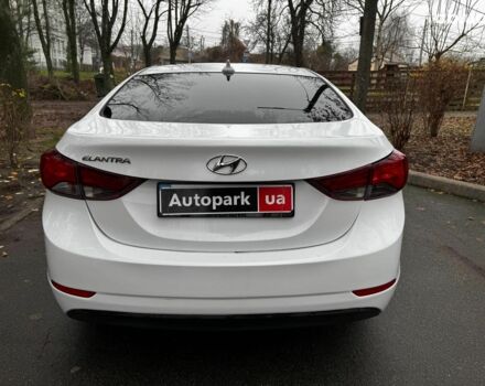 Белый Хендай Элантра, объемом двигателя 1.8 л и пробегом 163 тыс. км за 10290 $, фото 6 на Automoto.ua