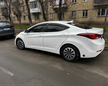 Белый Хендай Элантра, объемом двигателя 1.8 л и пробегом 204 тыс. км за 7500 $, фото 3 на Automoto.ua