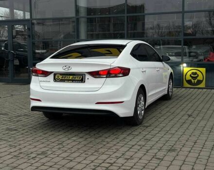 Білий Хендай Елантра, об'ємом двигуна 1.6 л та пробігом 220 тис. км за 11800 $, фото 6 на Automoto.ua