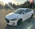 Белый Хендай Элантра, объемом двигателя 2 л и пробегом 180 тыс. км за 8900 $, фото 2 на Automoto.ua