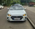 Белый Хендай Элантра, объемом двигателя 2 л и пробегом 125 тыс. км за 12500 $, фото 1 на Automoto.ua