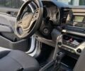 Белый Хендай Элантра, объемом двигателя 2 л и пробегом 76 тыс. км за 12800 $, фото 3 на Automoto.ua